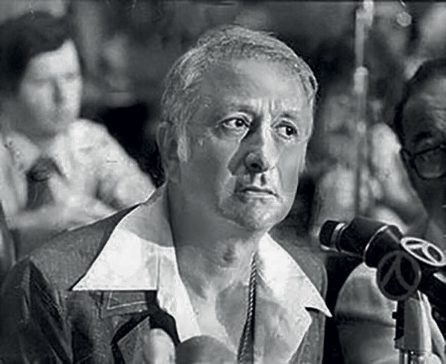 Ελληνες νονοί στις ΗΠΑ: Από τον «Σακαφλιά» της Νέας Υόρκης που 90αρίζει στον Τζόνι Πάπας που πέθανε σε βαρέλι πετρελαίου