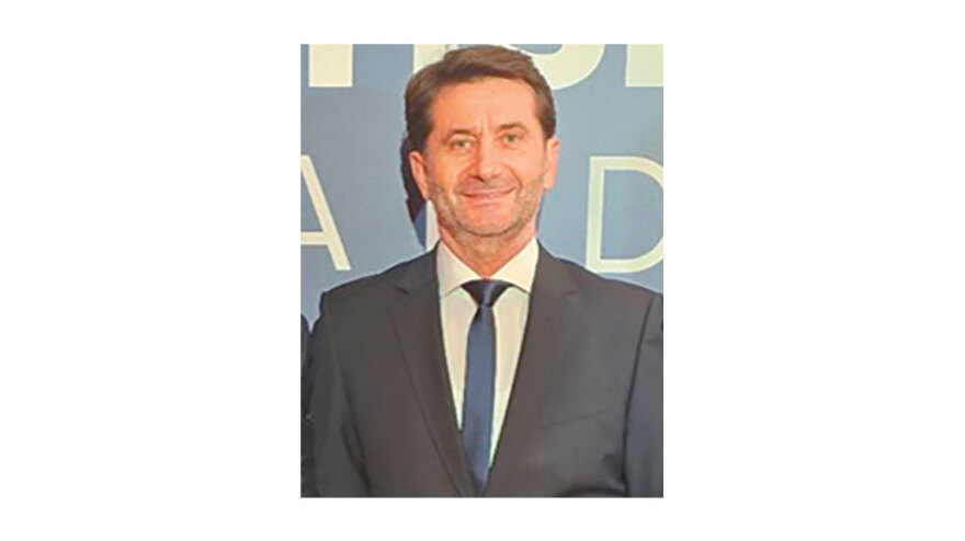 Ένα... μικρό Ελληνικό κατασκευάζεται στο λιμάνι της Ρόδου