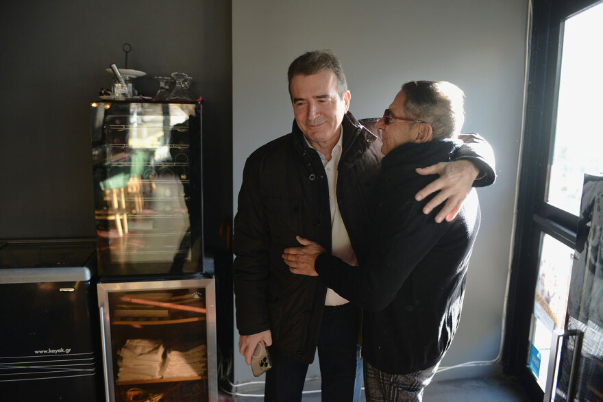 O Χρυσοχοΐδης στον Δημήτρη Δανίκα: Είναι εντολή του πρωθυπουργού να έχω λευκή επιταγή να τα αλλάξω όλα