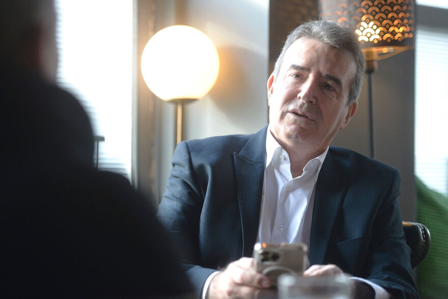 O Χρυσοχοΐδης στον Δημήτρη Δανίκα: Είναι εντολή του πρωθυπουργού να έχω λευκή επιταγή να τα αλλάξω όλα