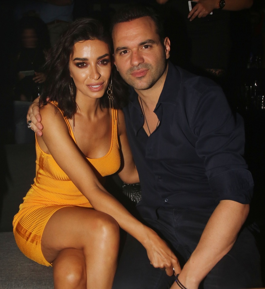 Ο Γιώργος Αρσενάκος μίλησε για τη ραπ, την καταγωγή της Ελένη Φουρέιρα, τον Γιώργο Νταλάρα και τον εθισμό στον καλλιτεχνικό χώρο