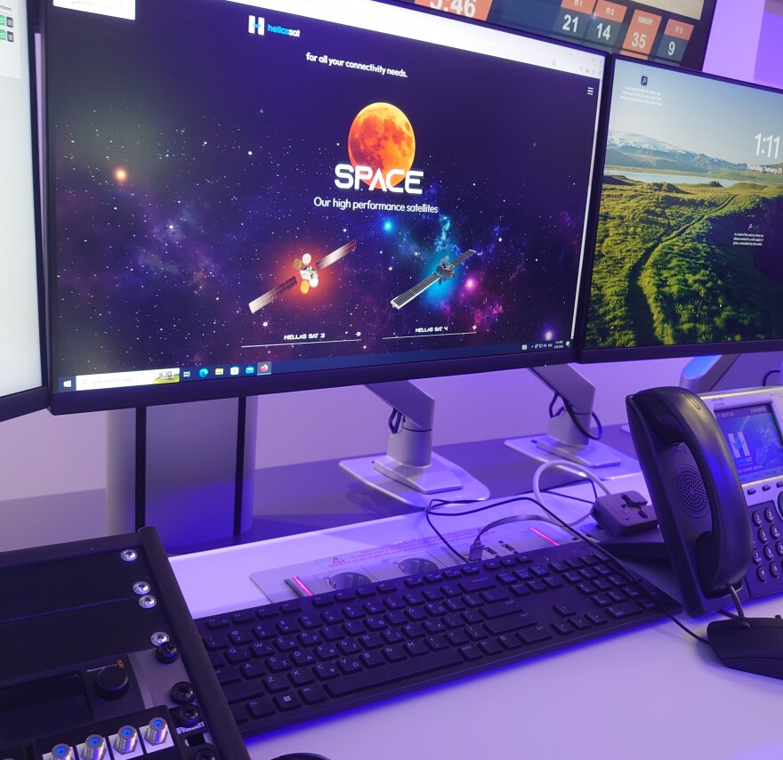 Ο πρώτος επιχειρησιακός δορυφόρος στον κόσμο με οπτικές τηλεπικοινωνίες laser μεγάλων ταχυτήτων θα είναι ο Hellas Sat 5