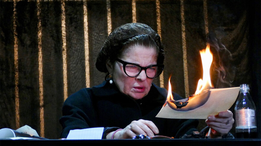 «Αθηνάς Παναγούλη, Επιτάφιος» για λίγες παραστάσεις με ελεύθερη είσοδο