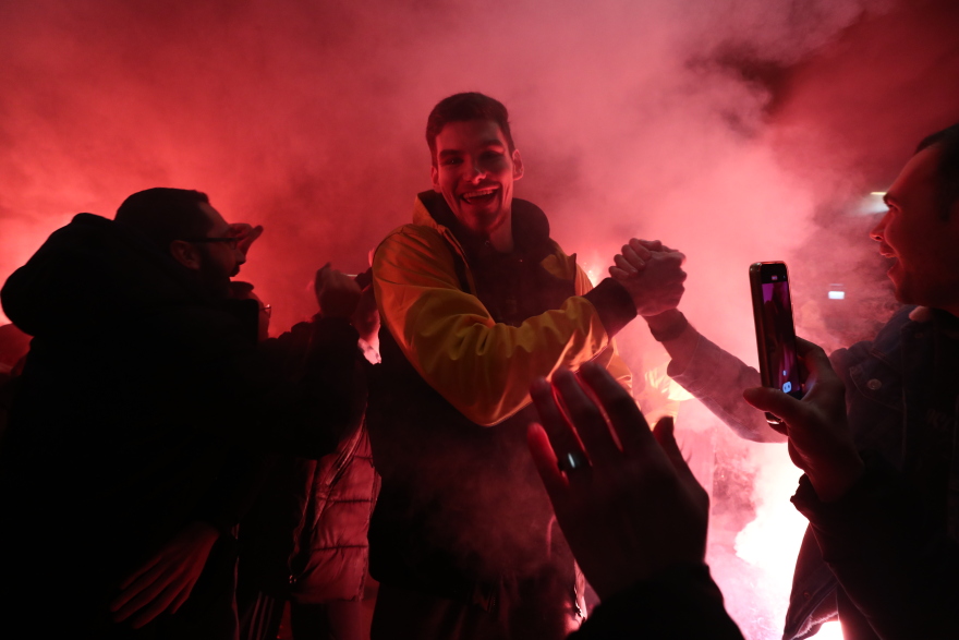 Άρης: Υποδοχή ηρώων στους θριαμβευτές του ΟΑΚΑ  - Δείτε βίντεο και φωτογραφίες