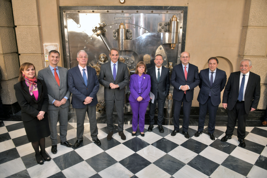 Πού φυλάσσεται τώρα ο χρυσός της Ελλάδας - Ξενάγηση στο νέο θησαυροφυλάκιο της ΤτΕ