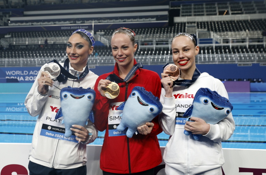 Πλατανιώτη: Ξανά στο βάθρο στο Παγκόσμιο πρωτάθλημα καλλιτεχνικής κολύμβησης - Κέρδισε το ασημένιο μετάλλιο - Βίντεο 