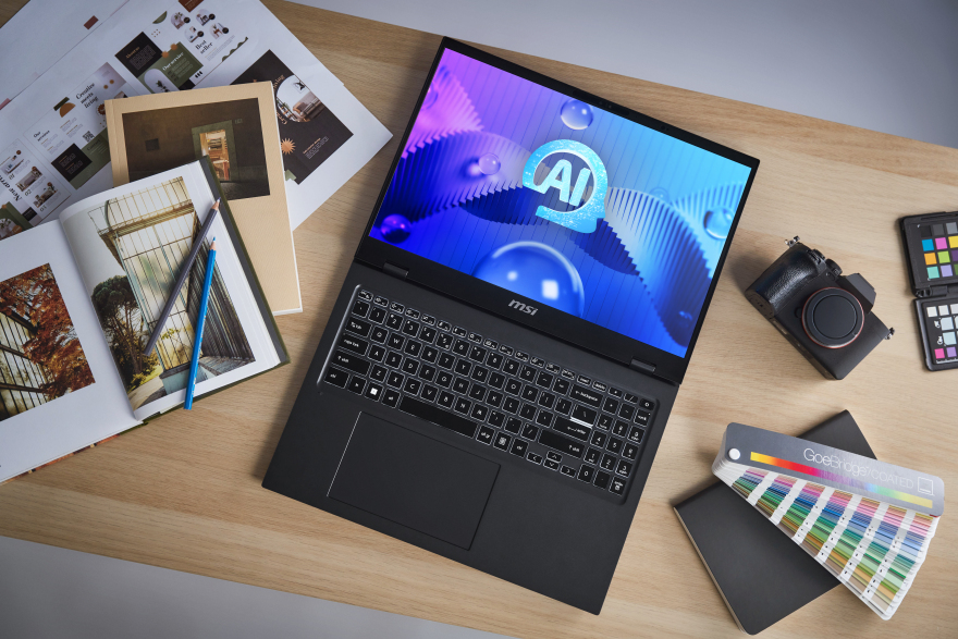 Ένα laptop που έρχεται από το μέλλον για να αλλάξει τα δεδομένα