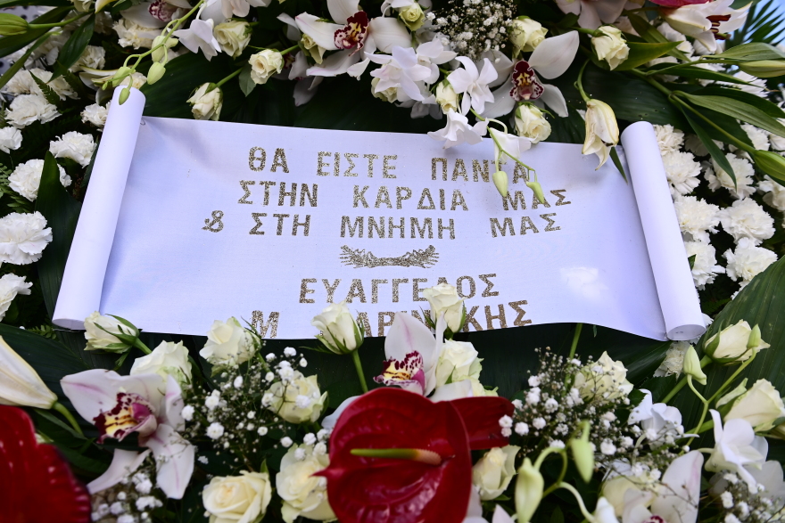  H οικογένεια του Ολυμπιακού τίμησε τη μνήμη των θυμάτων της τραγωδίας της Θύρας 7 - Βίντεο, φωτογραφίες 