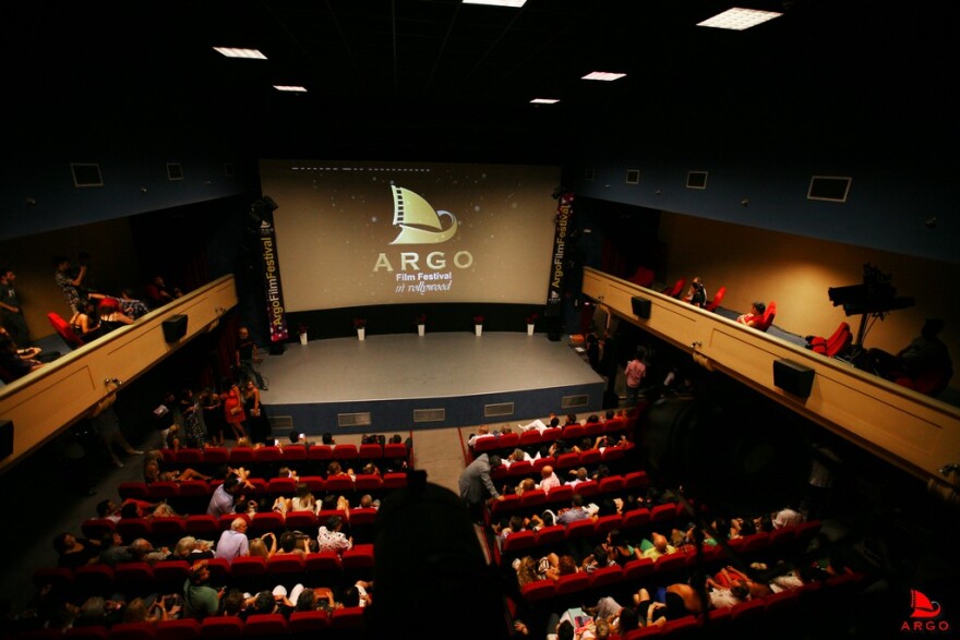 Ο Fisher Stevens στο επόμενο επεισόδιο του Argo Talks!