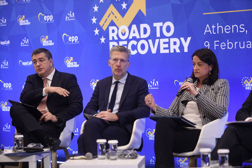 Μητσοτάκης: Στόχος η δημιουργία 200.000 θέσεων εργασίας - Τα €36 δισ. του Ταμείου Ανάκαμψης ωφελούν όλη την κοινωνία