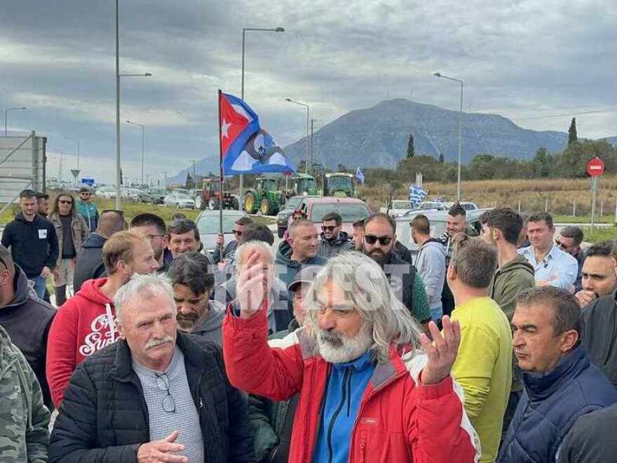 Στη γέφυρα Ρίου - Αντιρρίου οι αγρότες, άνοιξαν τα διόδια - Δείτε βίντεο και φωτογραφίες