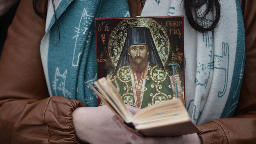 Συλλαλητήριο στο Σύνταγμα κατά της τεκνοθεσίας από ομόφυλα ζευγάρια - Βίντεο και φωτογραφίες