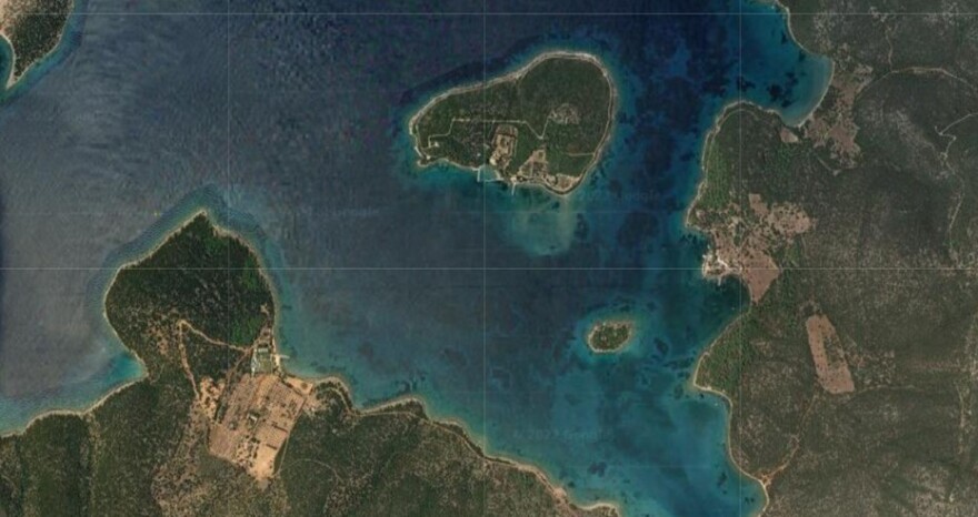 Οικογένεια Καρνέση: Ο πλούτος, οι ενδοοικογενειακές κόντρες και η «κατάρα» των Πεταλιών 