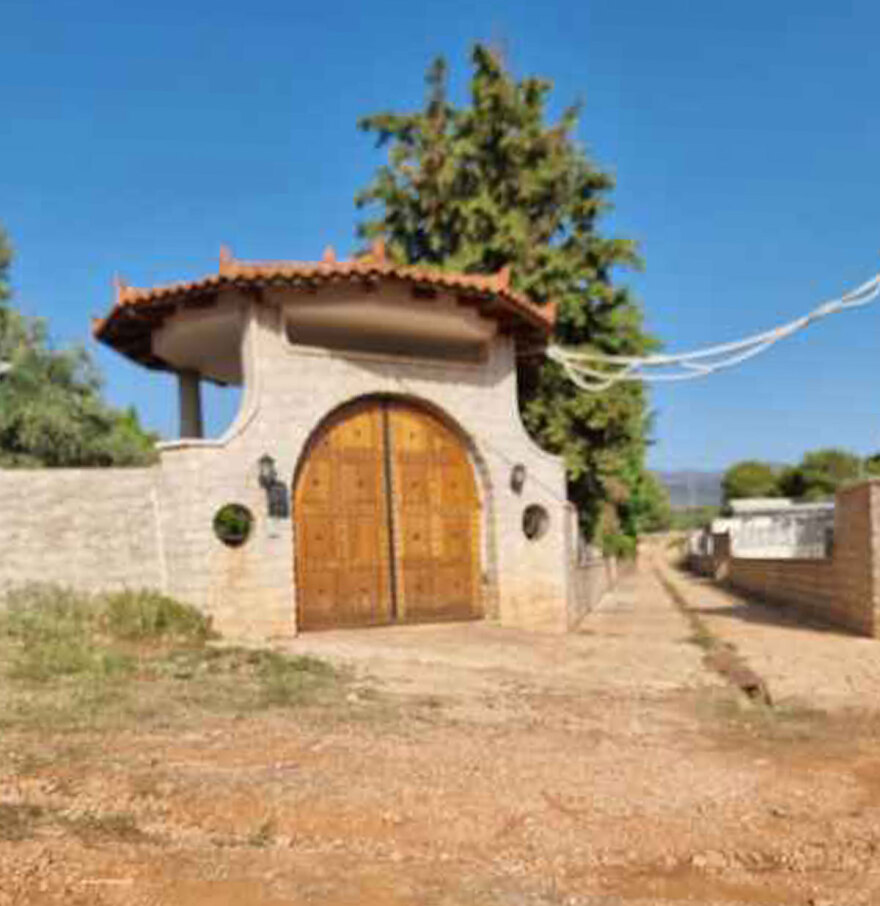 Χρήστος Γιαλιάς: Στο σφυρί η βίλα-φρούριο του άγρια δολοφονημένου επιχειρηματία