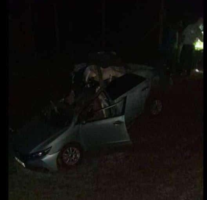 Κένυα: Σε δέντρο χτύπησε το αμάξι του Κίπτουμ - Δείτε εικόνες από το δυστύχημα του κατόχου του παγκοσμίου ρεκόρ Μαραθωνίου