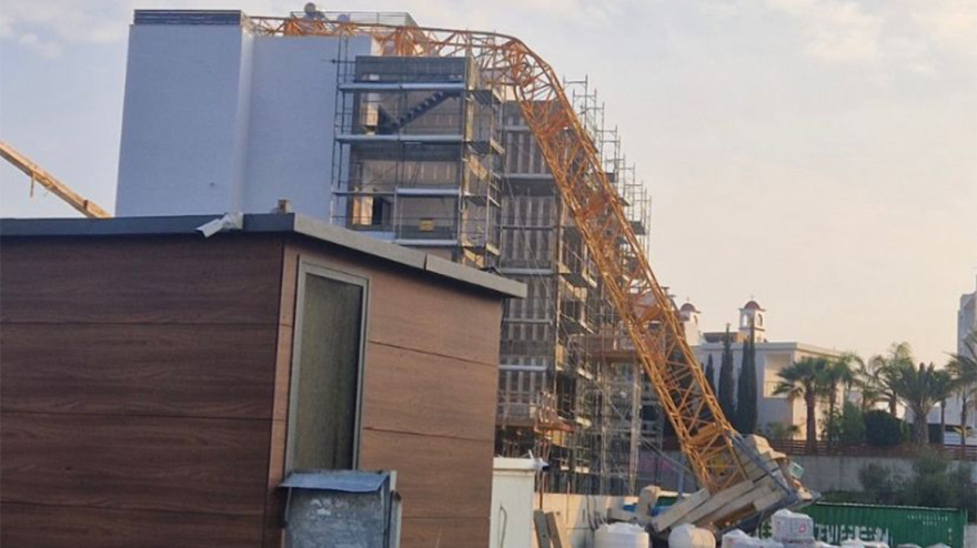 Σοβαρές ζημιές από ανεμοστρόβιλους στη Λεμεσό - Ακρωτηριάστηκε στα δάκτυλα ένας άνδρας