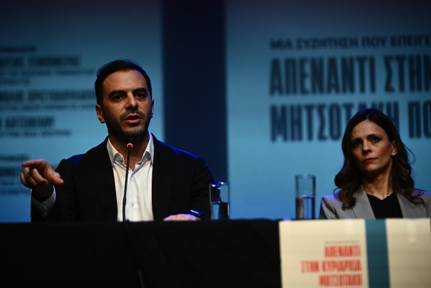 H στάση του ΠΑΣΟΚ για την εκδήλωση στο θέατρο Άλφα και η απάντηση Χριστοδουλάκη