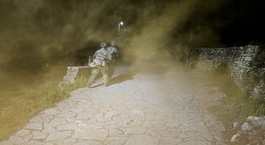 Πεζοναύτες έκαναν άσκηση ανταρτοπόλεμου στην Πελοπόννησο - Δείτε φωτογραφίες