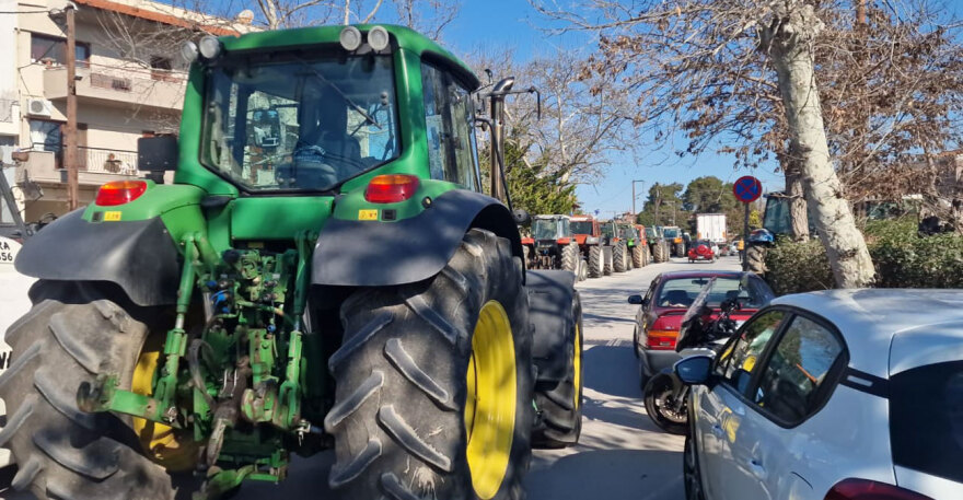Θεσσαλονίκη: Συγκέντρωση αγροτών στην Επανομή με στόχο το αεροδρόμιο «Μακεδονία»