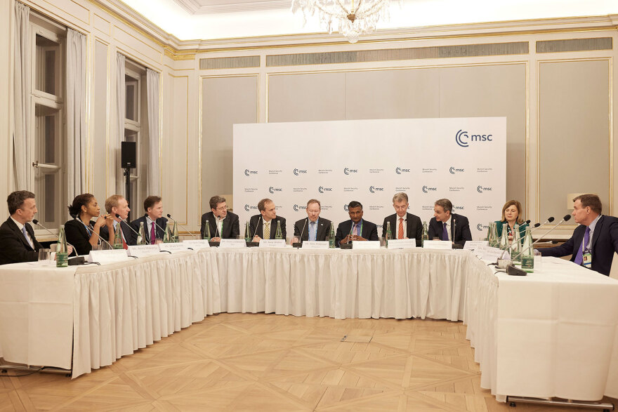 Ο Μητσοτάκης για την Τεχνητή Νοημοσύνη: Επικίνδυνα τα deep fakes σε ένα εκλογικό περιβάλλον