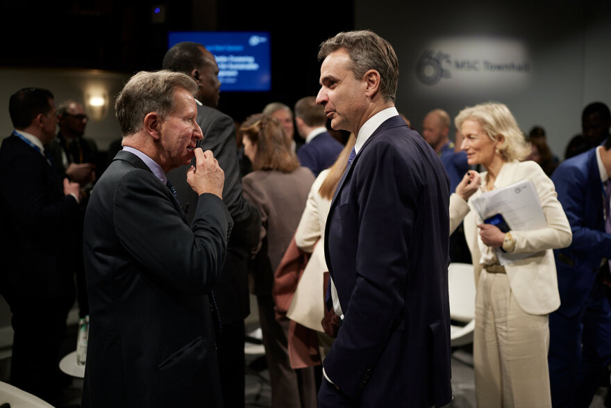 Κυριάκος Μητσοτάκης: Τον χειροκρότησαν για τα ομόφυλα ζευγάρια  στη διάσκεψη του Μονάχου -  Είμαι υπερήφανος