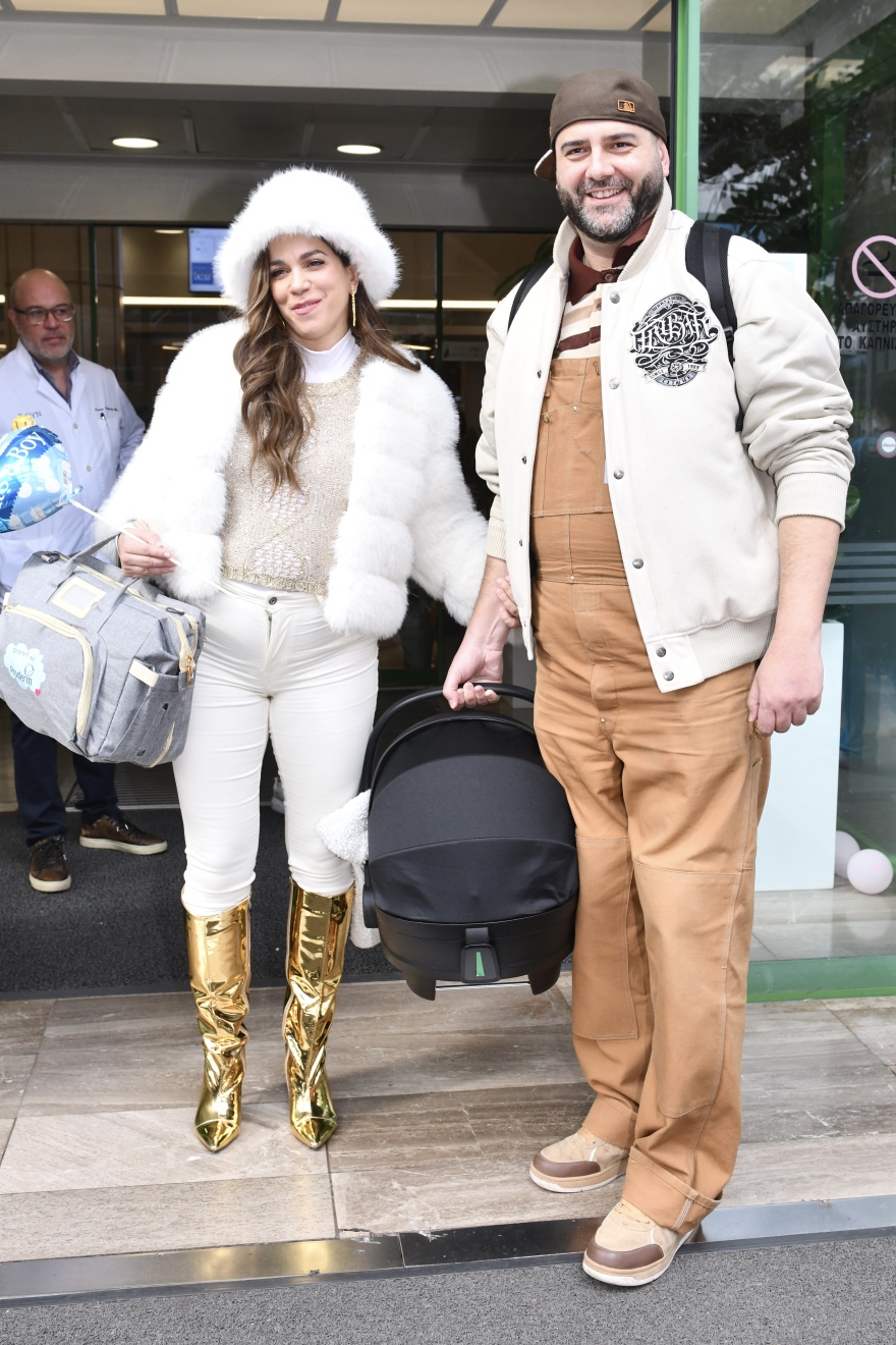 Κατερίνα Στικούδη: Πήρε εξιτήριο από το μαιευτήριο - Επιστρέφει στο σπίτι με τον γιο της