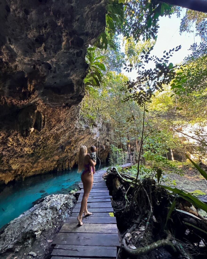 Ιωάννα Τούνη: Πήγε στις Σεϋχέλλες με τον Δημήτρη Αλεξάνδρου και τον γιο τους - Δείτε το βίντεο