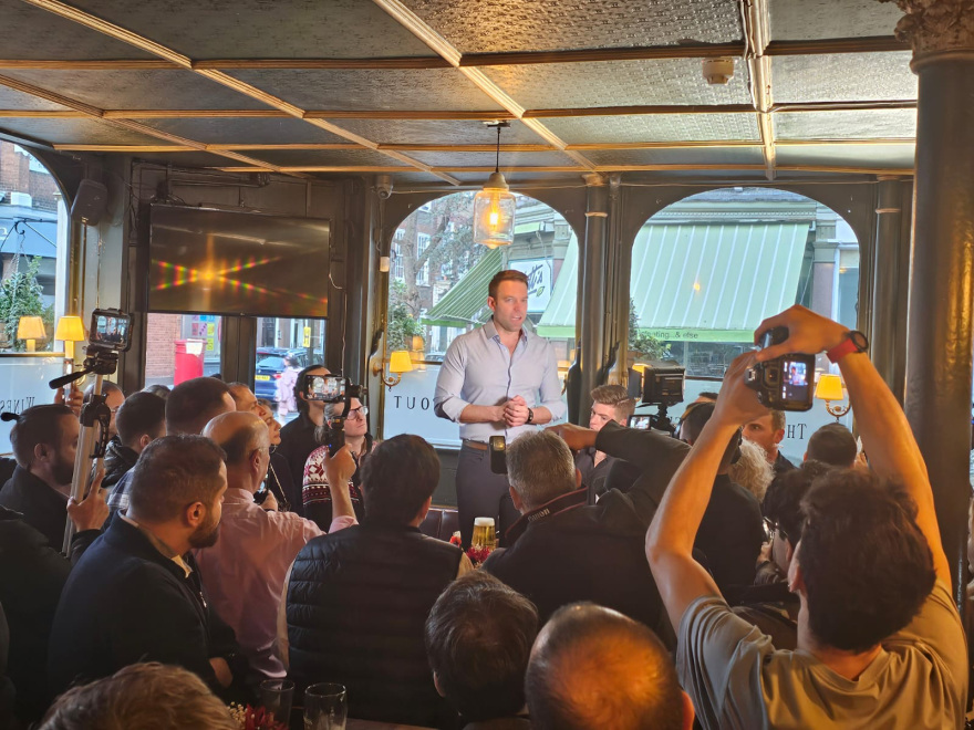 Βράζει ο ΣΥΡΙΖΑ μετά το ερωτηματολόγιο Κασσελάκη: Συνεδριάζει εκτάκτως τη Δευτέρα στις 12:00 η Πολιτική Γραμματεία