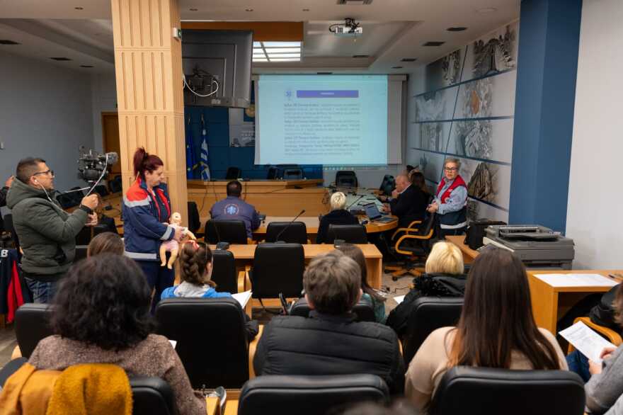 Νταντάδες της Γειτονιάς: Σεμινάριο πρώτων βοηθειών για βρέφη και νήπια στο Ναύπλιο, παρουσία Ζαχαράκη - Δείτε φωτογραφίες