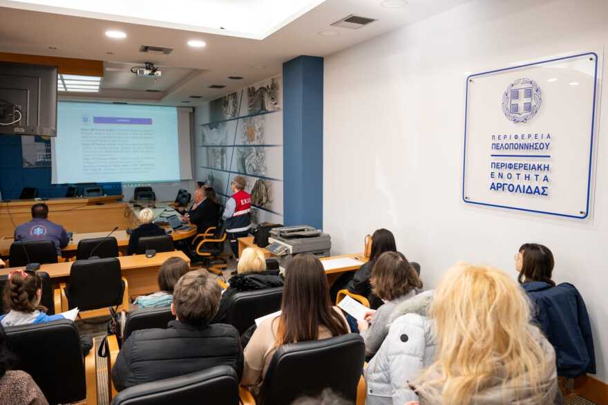 Νταντάδες της Γειτονιάς: Σεμινάριο πρώτων βοηθειών για βρέφη και νήπια στο Ναύπλιο, παρουσία Ζαχαράκη - Δείτε φωτογραφίες