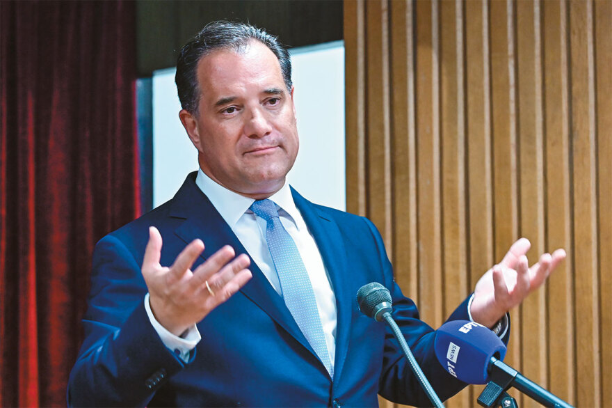 Όταν ο Aδωνις διόρισε τον πατέρα του  Πάνου Βλάχου διοικητή στο νοσοκομείο Αγρινίου