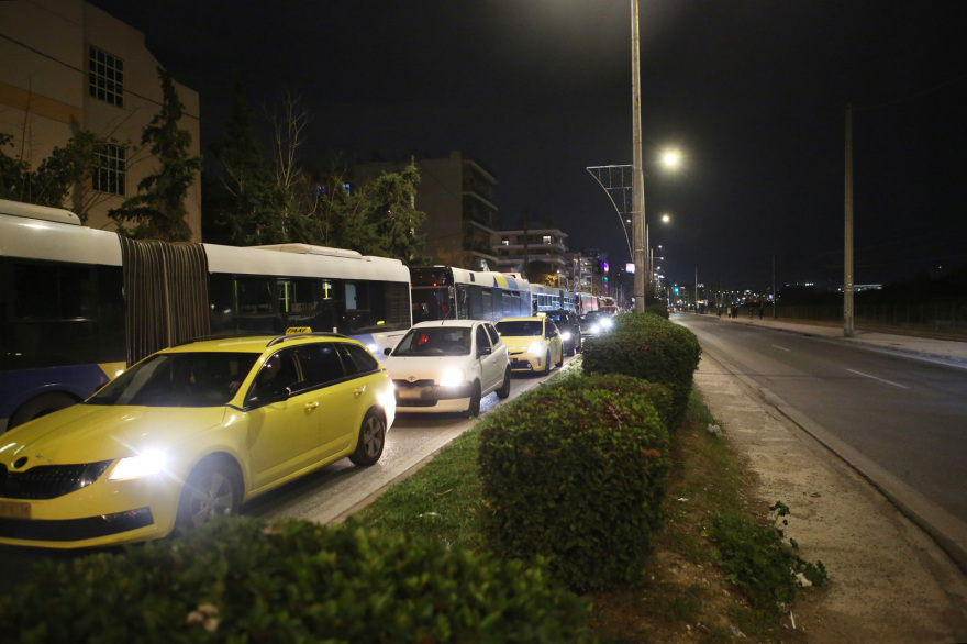 Τηλεφώνημα για βόμβα στον ΣΚΑΪ - Δείτε φωτογραφίες