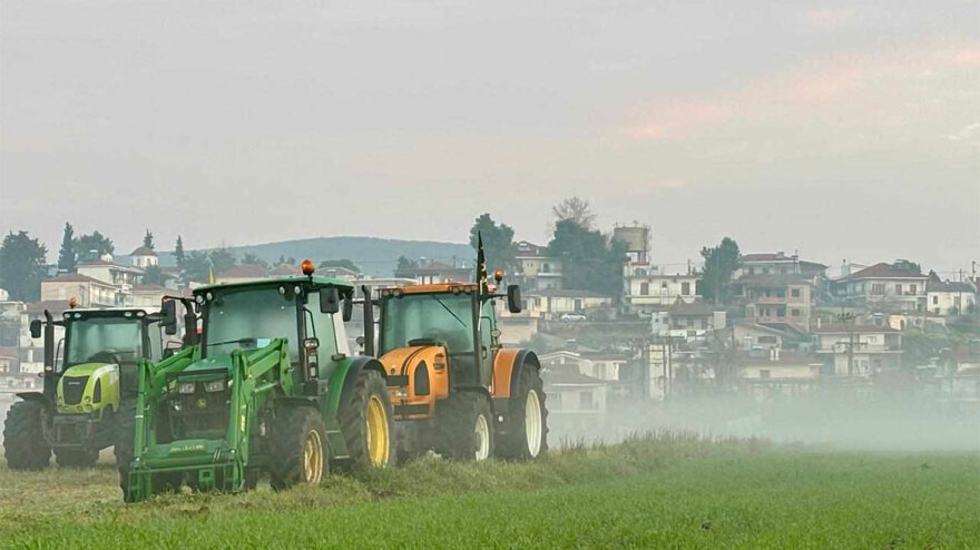 Αγρότες: Κατεβαίνουν Αθήνα τα τρακτέρ - Μετά τις 12 θα αρχίσουν να κλείνουν δρόμοι
