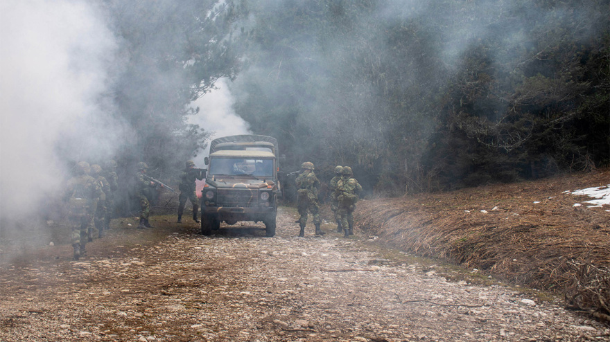 ΓΕΣ: Το εντυπωσιακό βίντεο από την χειμερινή εκπαίδευση υπαξιωματικών στο Περτούλι