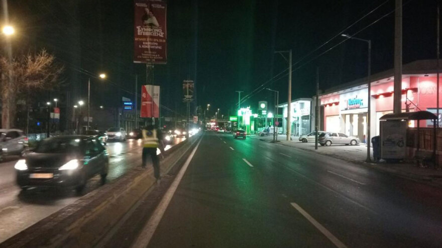 Με εντολή Χαρδαλιά ξηλώθηκαν αφίσες του Κασσελάκη από την Αττική