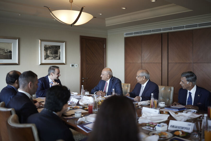 Η Σίλικον Βάλεϊ της Ινδίας και το τετ α τετ Μητσοτάκη και Ινδών επιχειρηματιών