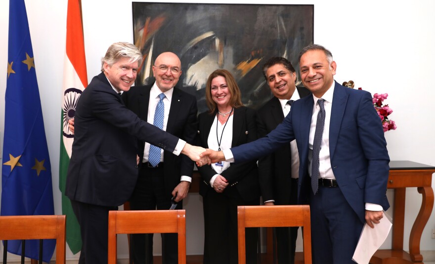 Κυριάκος Μητσοτάκης: Ικανοποίηση,  συμφωνίες και θερμό κλίμα στην επίσκεψη στην Ινδία