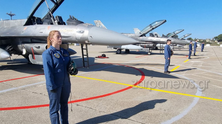 Νίκος Δένδιας: Πέταξε με F-16 Viper από την 115ΠΜ στην Κρήτη - Δείτε βίντεο και φωτογραφίες