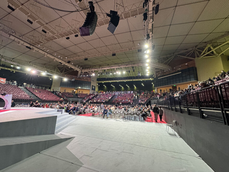 Συνέδριο ΣΥΡΙΖΑ - Η 2η μέρα: Μικρή συμμετοχή, «πηγαδάκια» και αγωνία για το ποιος θα είναι ο αντίπαλος του Κασσελάκη