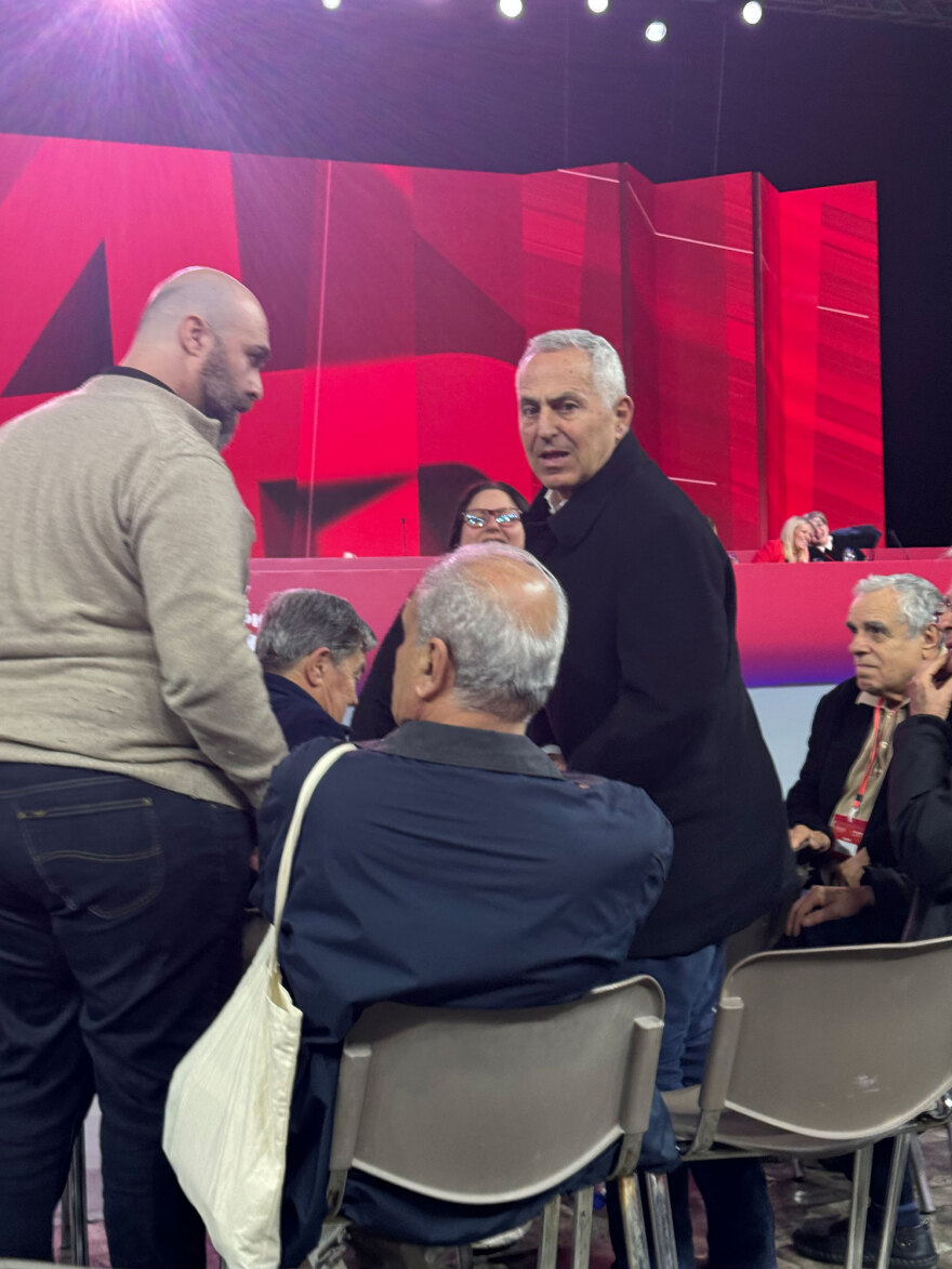 Συνέδριο ΣΥΡΙΖΑ - Η 2η μέρα: Μικρή συμμετοχή, «πηγαδάκια» και αγωνία για το ποιος θα είναι ο αντίπαλος του Κασσελάκη