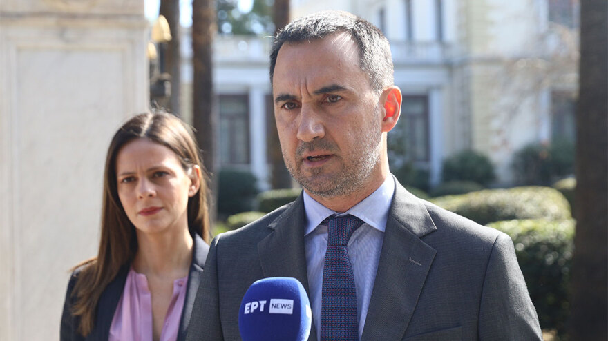 Την Σακελλαροπούλου συνάντησε ο Αλέξης Χαρίτσης