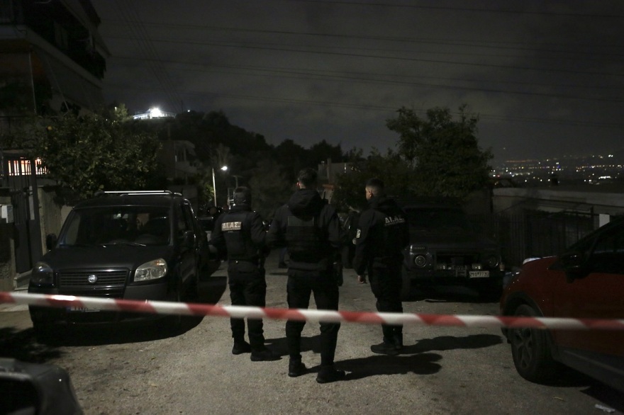 Έγκλημα στην Αγία Βαρβάρα - Πεθερός σκότωσε τον γαμπρό του με καραμπίνα, δείτε βίντεο και φωτογραφίες