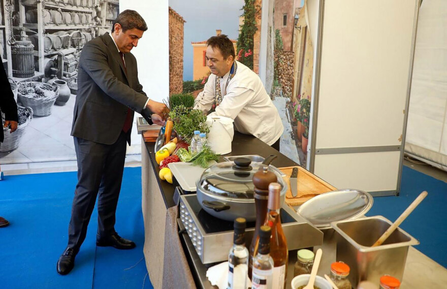 Συνταγές υψηλής γαστρονομίας και παραδοσιακές συνταγές στη μεγαλύτερη γιορτή ψαριού 