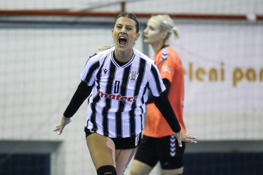 Δεν λογαριάζει ομάδες ο έρωτας - Τον ζουν με πάθος ο Τολιόπουλος του Άρη και η Χατζηπαρασίδου του ΠΑΟΚ - Φωτογραφίες 