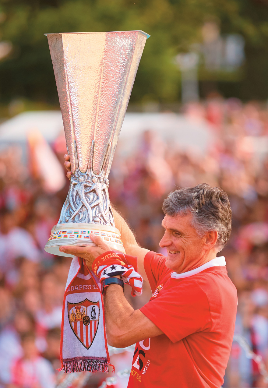 Χοσέ Λουίς Μεντιλίμπαρ: Η «αλεπού του Θαλδίβαρ» έβαλε ξανά τον Ολυμπιακό στο γήπεδο