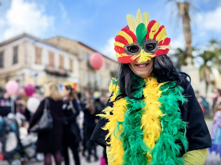 Ναύπλιο: Με μασκαράδες, χορό και τραγούδι άνοιξε το Τριώδιο στην πόλη - Δείτε φωτογραφίες