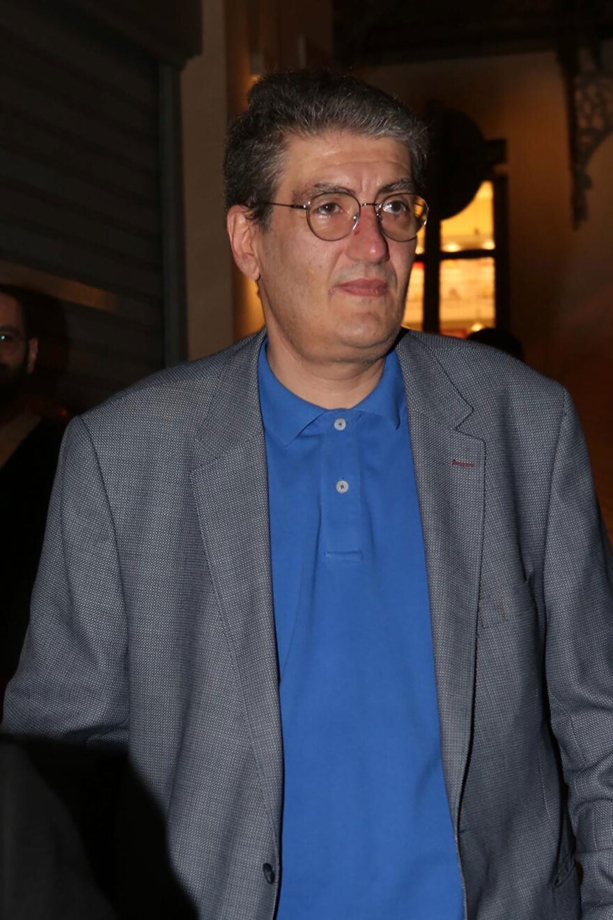 Ο Κασσελάκης γλέντησε την παραμονή του στην αρχηγία στο Kuko's Bar - Βίντεο και φωτογραφίες