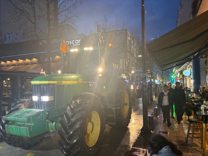 Αγρότες: Αποκλεισμός της εθνικής Λάρισας-Ιωαννίνων στο Μεγαλοχώρι, κινητοποιήσεις σε Τρίκαλα και Καρδίτσα 