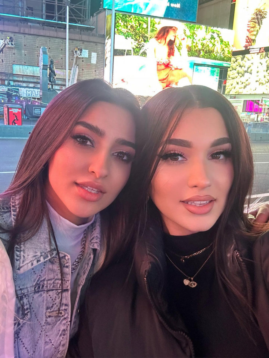 Αναστασία: Συνάντησε την Enisa στην Αμερική