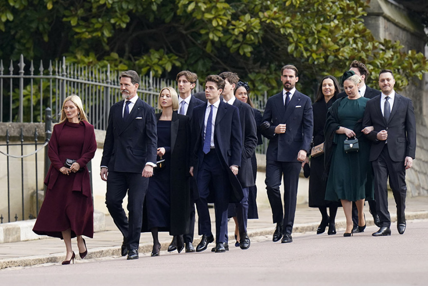 Κωνσταντίνος: Ψίθυροι κι ερωτήματα για την απουσία Ουίλιαμ από το μνημόσυνο, ενώ το Παλάτι λέει ότι η Κέιτ είναι καλά